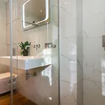 Housecube, Bar , Prywatne Kino, Bilard , Luxus Βρότσλαβ