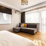 Housecube, Bar , Prywatne Kino, Bilard , Luxus Villa *