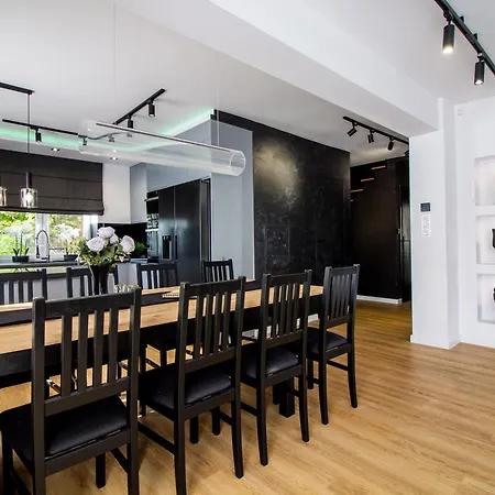 Housecube, Bar , Prywatne Kino, Bilard , Luxus Villa *