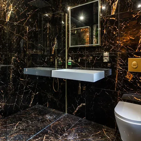 Housecube, Bar , Prywatne Kino, Bilard , Luxus וילה