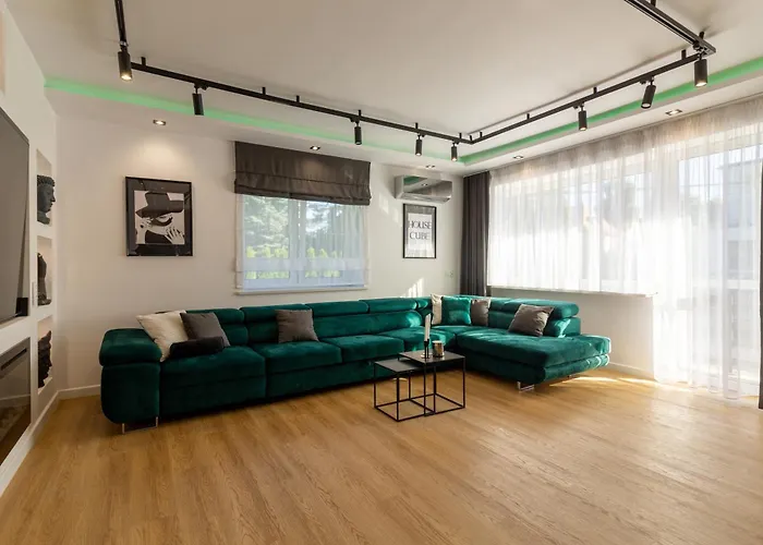 Housecube, Bar , Prywatne Kino, Bilard , Luxus 别墅